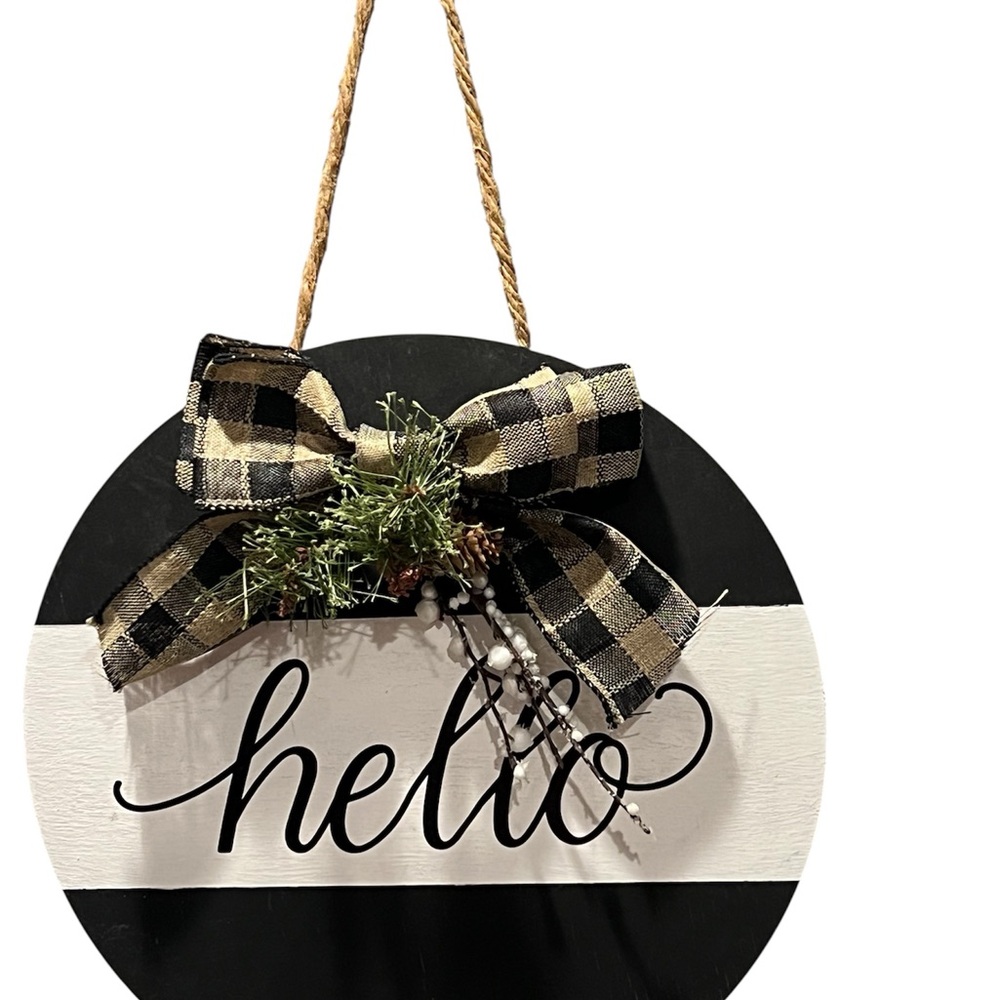 Black and White Plaid Holiday Door Sign